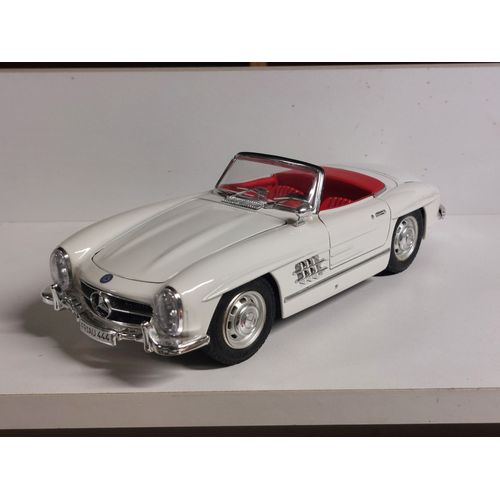 Mercedes-Benz 300 Sl Burago 1/18-Burago
