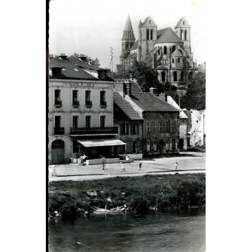 Carte Postale De Saint-Leu-D'esserent (Oise) L'abside De L' Église (Réf.214b)