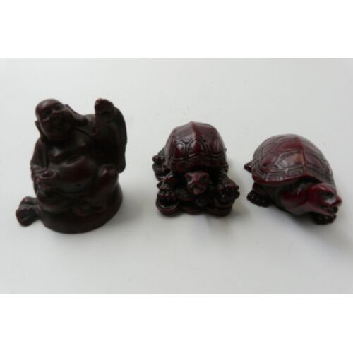 3 Petits Sujets En Matiere Composite / 2 Tortues Et Un Bouddha Style Asiatique