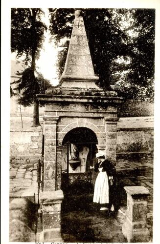 Carte Postale De Carnac (Morbihan) La Fontaine De Saint-Cornély (Réf.1013)