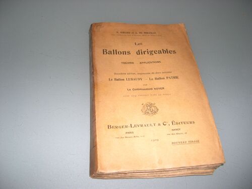 Les Ballons Dirigeables