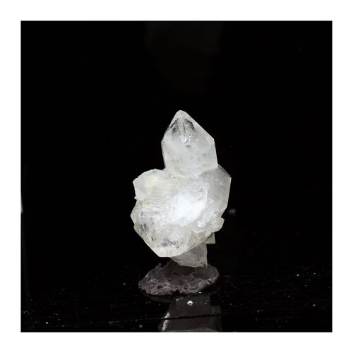 Quartz À Ame ( Faden Quartz ). 29.4 Ct. La Mure, Isère, France. Rare.