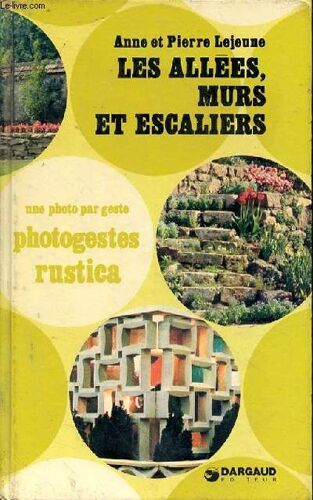 Les Allées, Murs Et Escaliers