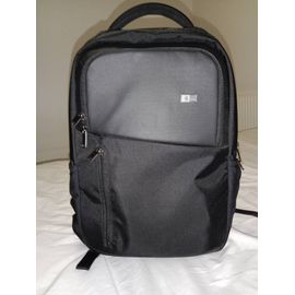 Sacoche de transport Case Logic - Sac à dos Style pour 30,5 cm (12") à 39,6 cm (15,6") Ordinateur Portable - Noir - Polyester, Mousse de polyéthylène. 