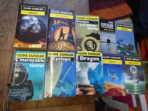 Lot De 10 Livres De Clive Cussler : L'incroyable Secret - Dragon - Sahara - Iceberg L'or Des Incas - Glace De Feu - Atlantide - Onde De Choc