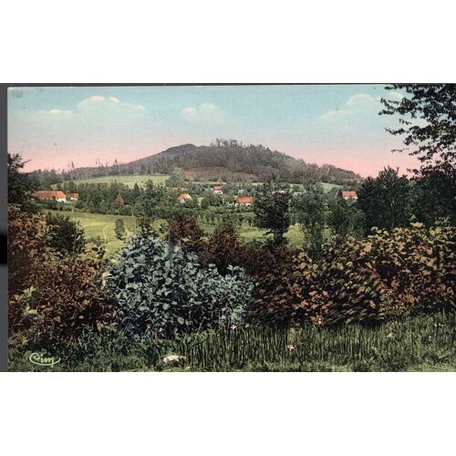 Carte Postale De Bourg-Lastic (Puy De Dôme) Le Village Et Le Puy De Préchonnet