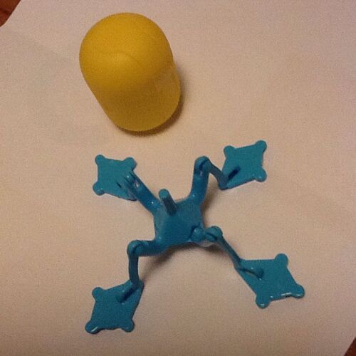 Figurine Kinder Quadri Pattes Bleu