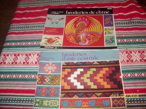 Lot De 2 Livres Voyage A Travers La Broderie Broderies De Chine, Broderies D Asie Centrale
