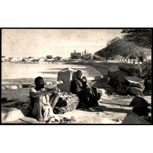 Carte Postale Ancienne, Soudan, Le Niger À Mopti, Hommes Assis Se Reposant