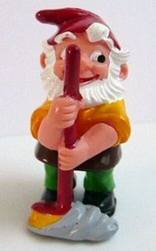 Figurine "Kinder" (1998) - Les Nains À Travers Les 4 Saisons / N° 2 - Nain Et Balai