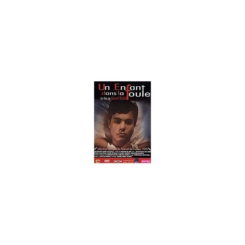 Un Enfant Dans La Foule