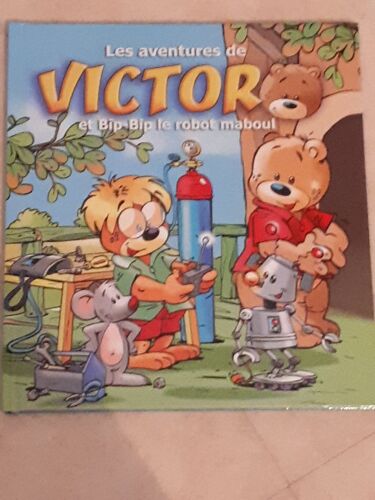 Les Aventures De Victor Et La Course À Vélo