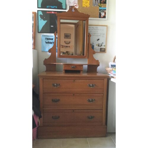 Commode Coiffeuse Trois Tiroirs Plus Petit Tiroir Sous Miroir - Bois Massif
