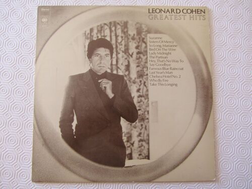 Greatest Hits : Suzanne - Sisters Of Mercy - So Long, Marianne - Bird On The Wire - Lady Midnight - The Partisan - Hey, That's No Way To Say Goodbye - Famous Blue Raincoat - Last Year's Man - Etc...