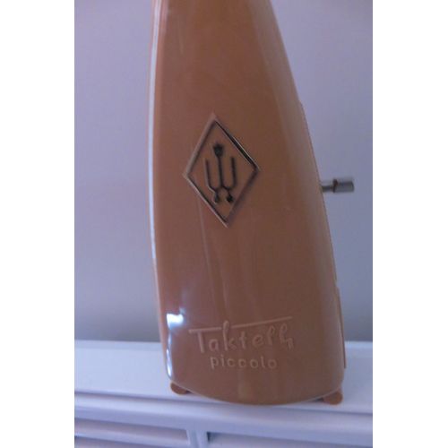 Métronome Taktell Piccolo Ivoire Wittner