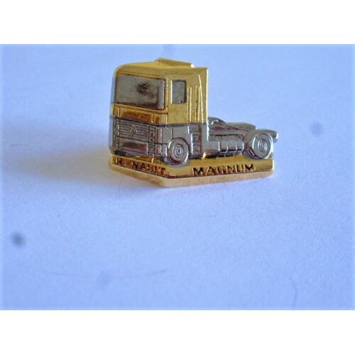 Pins Arthus Bertrand Renault Magnum