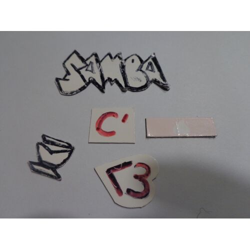 Lot De Petits Magnets