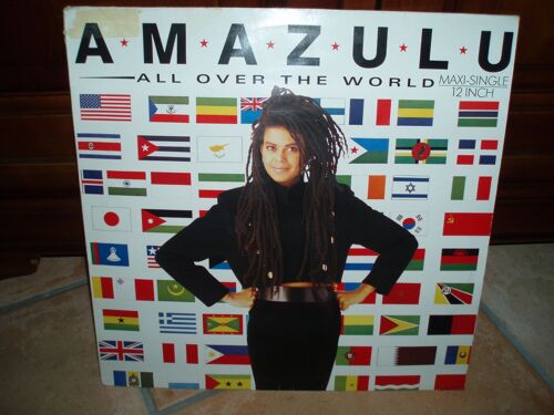 All Over The World / Moonlight Romance ( Dub )