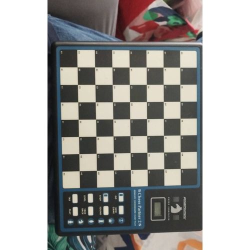 Kasparov Chessy Partner 2 Saitek