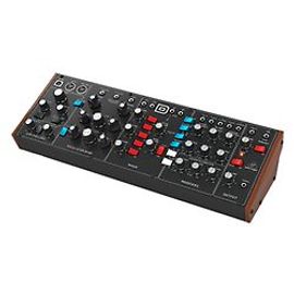 Behringer Model D Analogue Synthesizer