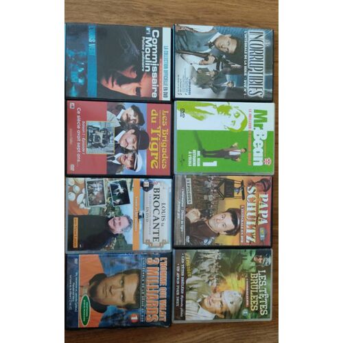 Lot De Huit Dvd Séries Télé