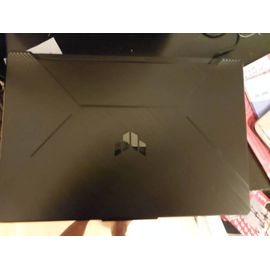Asus Tuf gaming A17 - 14" AMD Ryzen 7 - Ram 16 Go - DD 250 Go
