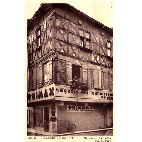 Carte Postale De Villeneuve Sur Lot (Lot Et Garonne) Maison Du 15ème Siècle, Route De Paris