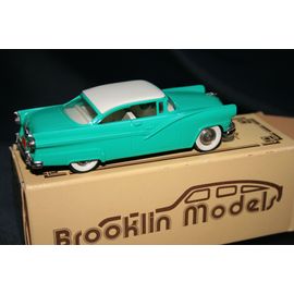 Ford Fairlane 1956-Brooklin