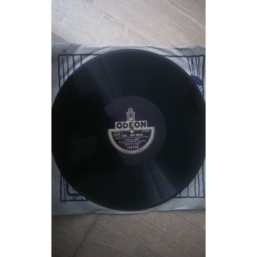 Dors...Mon Amour / J'ecoute La Guitare