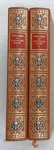 (Chevalier D'Eon), Mémoires Du Chevalier D'Eon, Capitaine De Dragons, Chevalier De Saint-Louis, Ministre Plénipotentiaire De France À La Cour D'Angleterre, En 2 Tomes, Editions De Saint-Clair, 1967