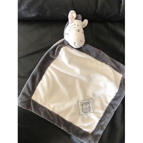 Doudou Plat Zèbre Grelot Velours Blanc Gris Action 40cm