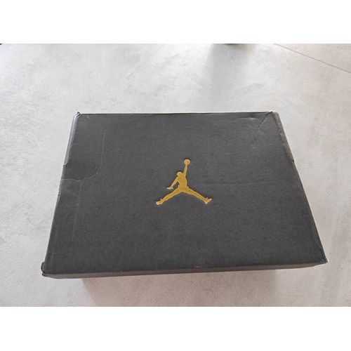 Basket Montante Air Max D 1 Jordan Noir Blanc Rouge Feu - 38