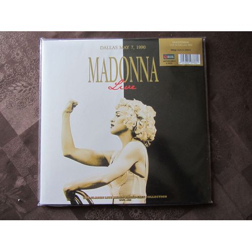 Live Dallas May 1990 ( Double Vinyle Couleur Or A Tirage Très Limité) : Like A Virgin - Like A Prayer - Live To Tell - Papa Don't Preach - Material Girl - Cherish - Into The Groove - Holiday - Etc...