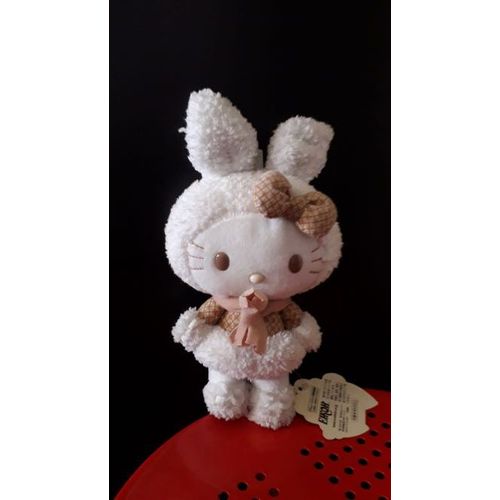 Peluche Hello Kitty - Prête Pour L'hiver