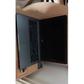 Dell inspiron 5565 - 17" AMD A6 - Ram 8 Go - DD 1 To