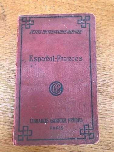 Petits Dictionnaires Garnier: Espanol-Frances
