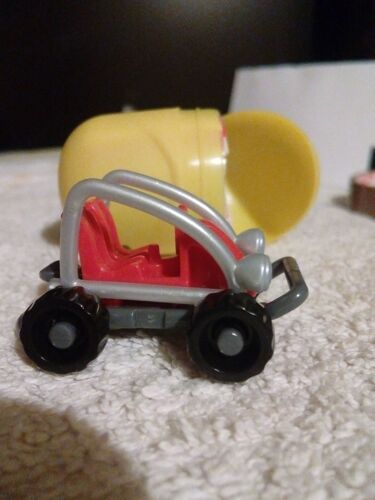 Figurine Kinder Surprise - Voitures Buggy - Série : Ft Année : 2013 - 2014- Ft058 : Buggy Rouge