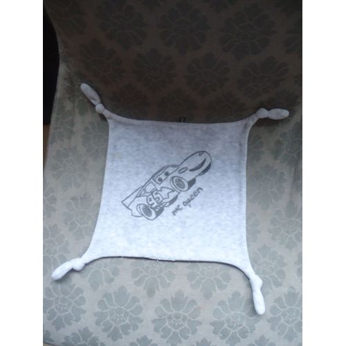 Cars Doudou Plat En Peluche Carrée Gris 21 Cm Disney