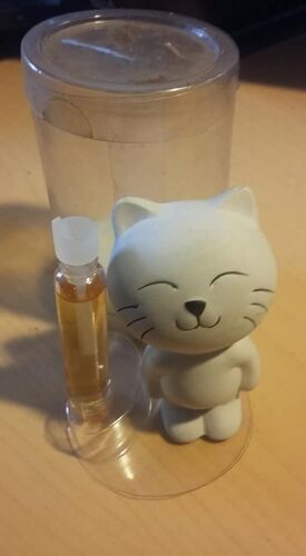 Parfum + Miniature Chat