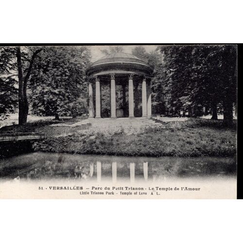Carte Postale Du Château De Versailles (Yvelines) Petit Trianon - Temple De L'amour (Réf.81)