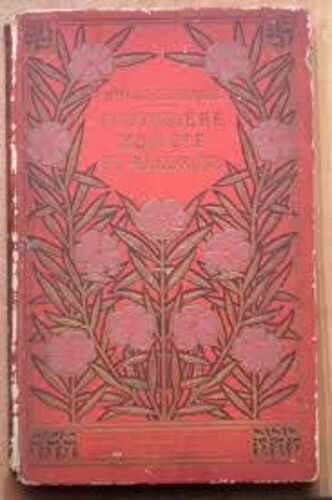 Couturière Modiste Et Brodeuse