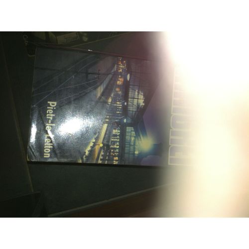 Maigret Pietr-Le-Letton