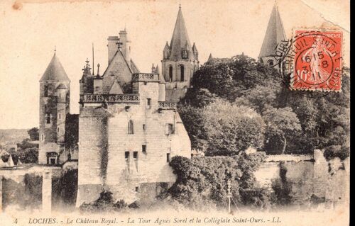 Carte Postale De Loches (Indre Et Loire) Le Château Royal, La Tour Agnès Sorel Et La Collégiale Saint-Ours (Réf.4)