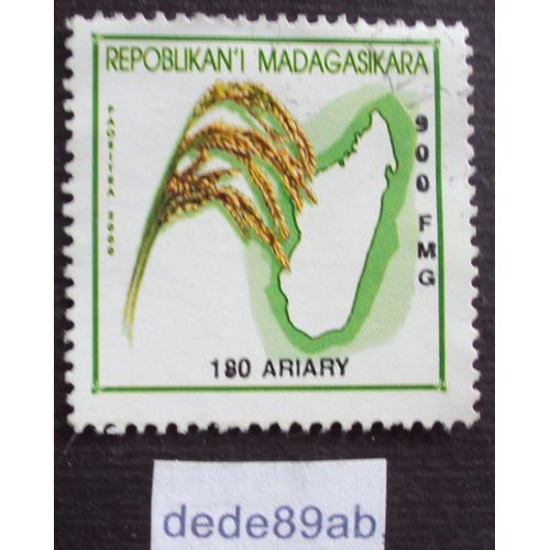 Madagascar..  180 Ariary Paositra Malagasy 2000 . Épis De Blé Et Plan De L'ile . Oblitéré Used Stamp.