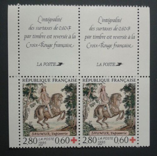Bloc 2 Timbres France 1995 Yvert Et Tellier N°2934a Saumur Tapisserie Louis Xiii Avec Vignettes Provenant De Carnet Croix-Rouge Neuf** Gomme Intacte