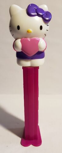 Pez Hello Kitty Coeur Dans Les Mains