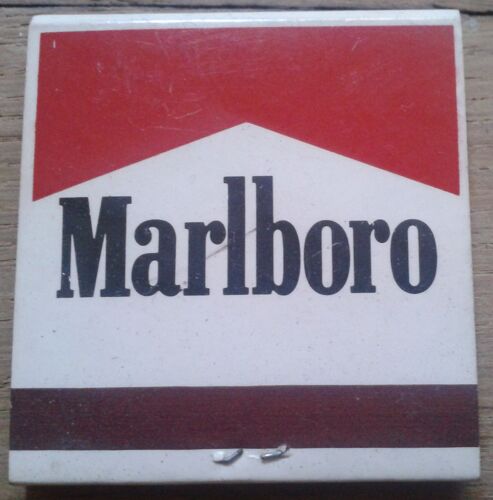 Boîte D'allumettes Marlboro Restaurant Le Saint-Régis Paris