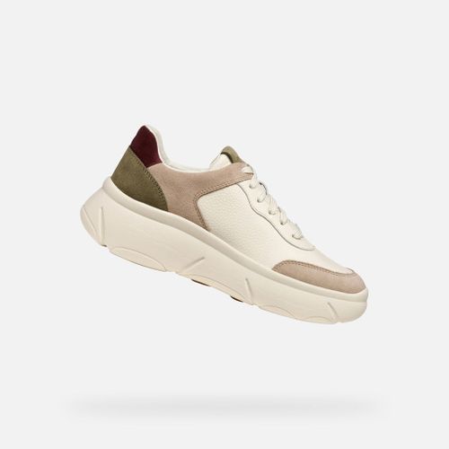 Chaussures Nebula 2.0 X Woman