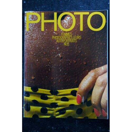 Photo 168 Femmes Photographes Autoportraits Entierement Nues Numero Exceptionnel