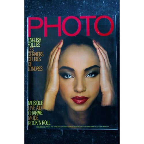 Photo 222 Creature Bob Carlos Clarke Cuir Norman Parkinson David Bailey Ridgers